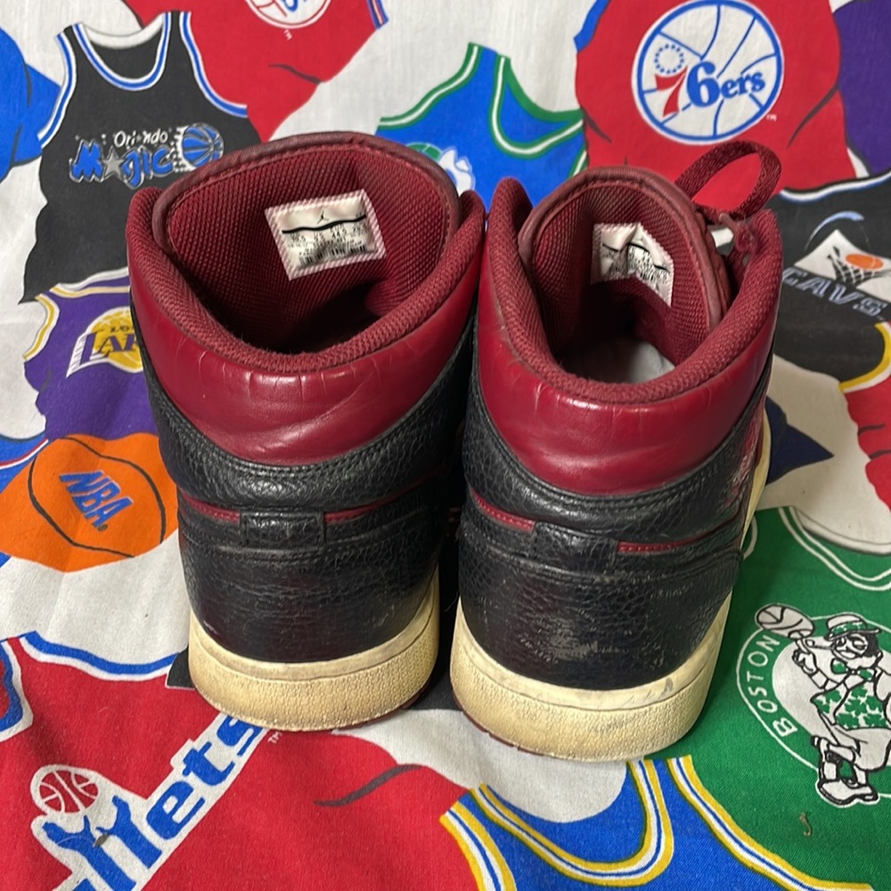 Jordan Retro 1 Mid - Picture 4 of 6